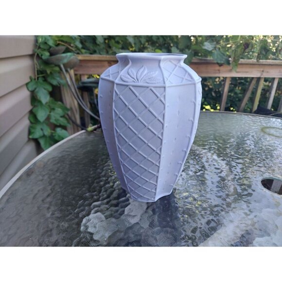 Fitz & Floyd Essentials The Botanical Collection" Blue Paneled Bisque 9 1/2" Vas - Picture 3 of 5